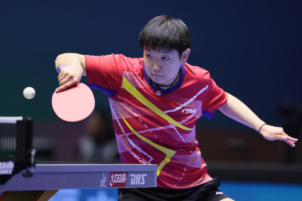 雷速官网：[图]欧冠-特奥假摔红牌 10人米兰1-2费耶诺德遭淘汰.